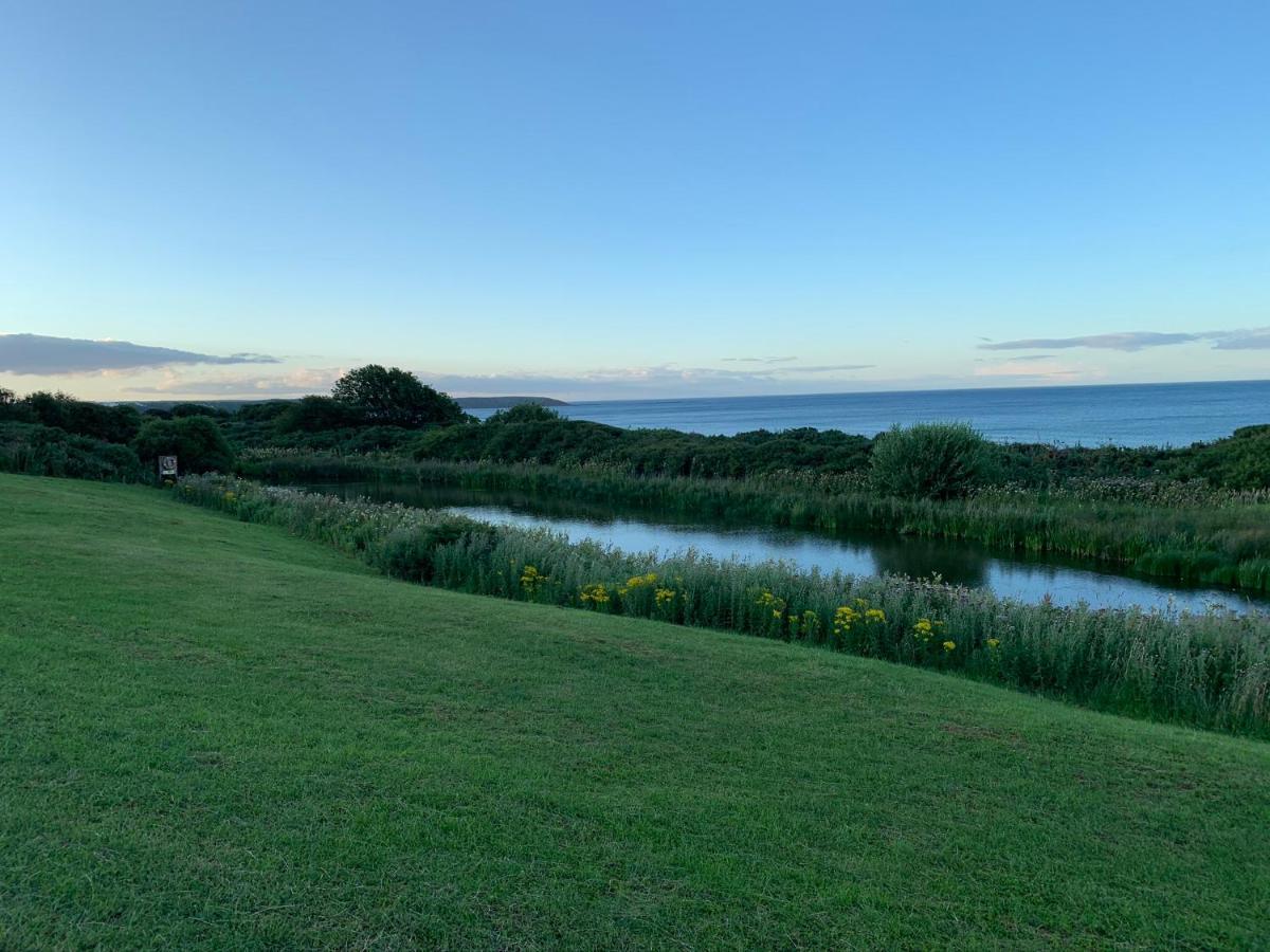 Sunrise Corner, The Bay Filey, Wi-Fi, Pets, Pool Lägenhet Exteriör bild